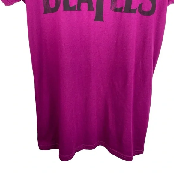 Junk Food | Purple Beatles Sgt Peppers Band Tee Shirt New - Picture 3 of 9